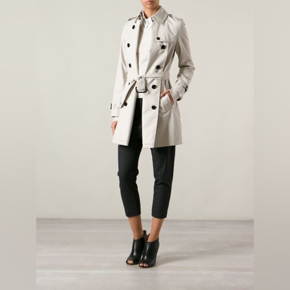 Burberry Classic Beige Double-Breasted Trench Coat